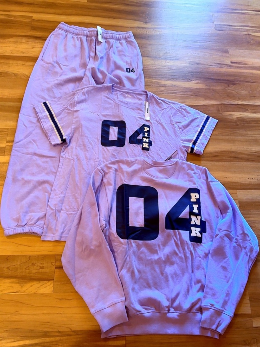 RARE PINK 3PC Set Medium NWT HTF Lavender 04 Sweatshirt, Tee, and Joggers